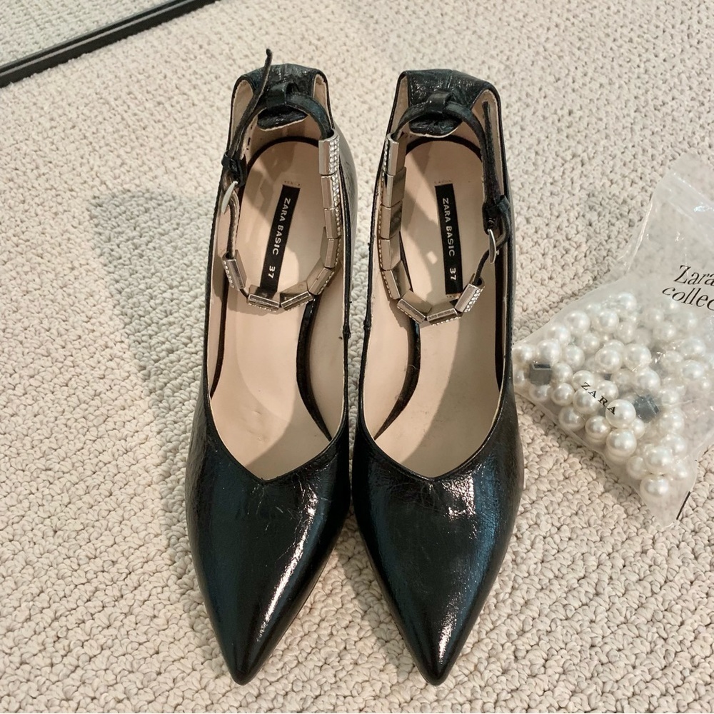 💎 ZARA Black Leather Court Shoes Beaded Ankle Strap Heels - Picture 5 of 13
